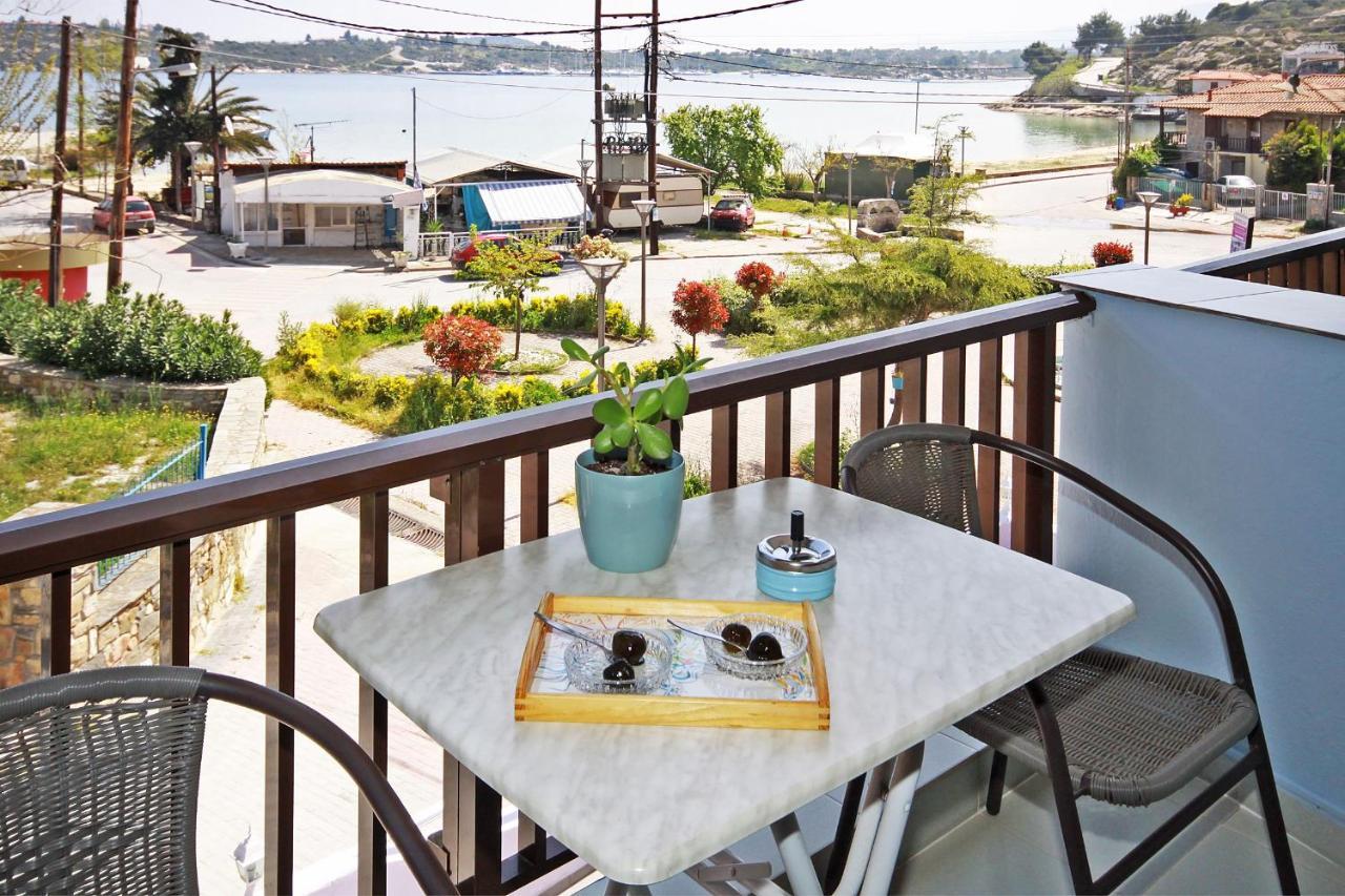 Acrothea Apartments ออร์โมส ปานากีอาส ภายนอก รูปภาพ