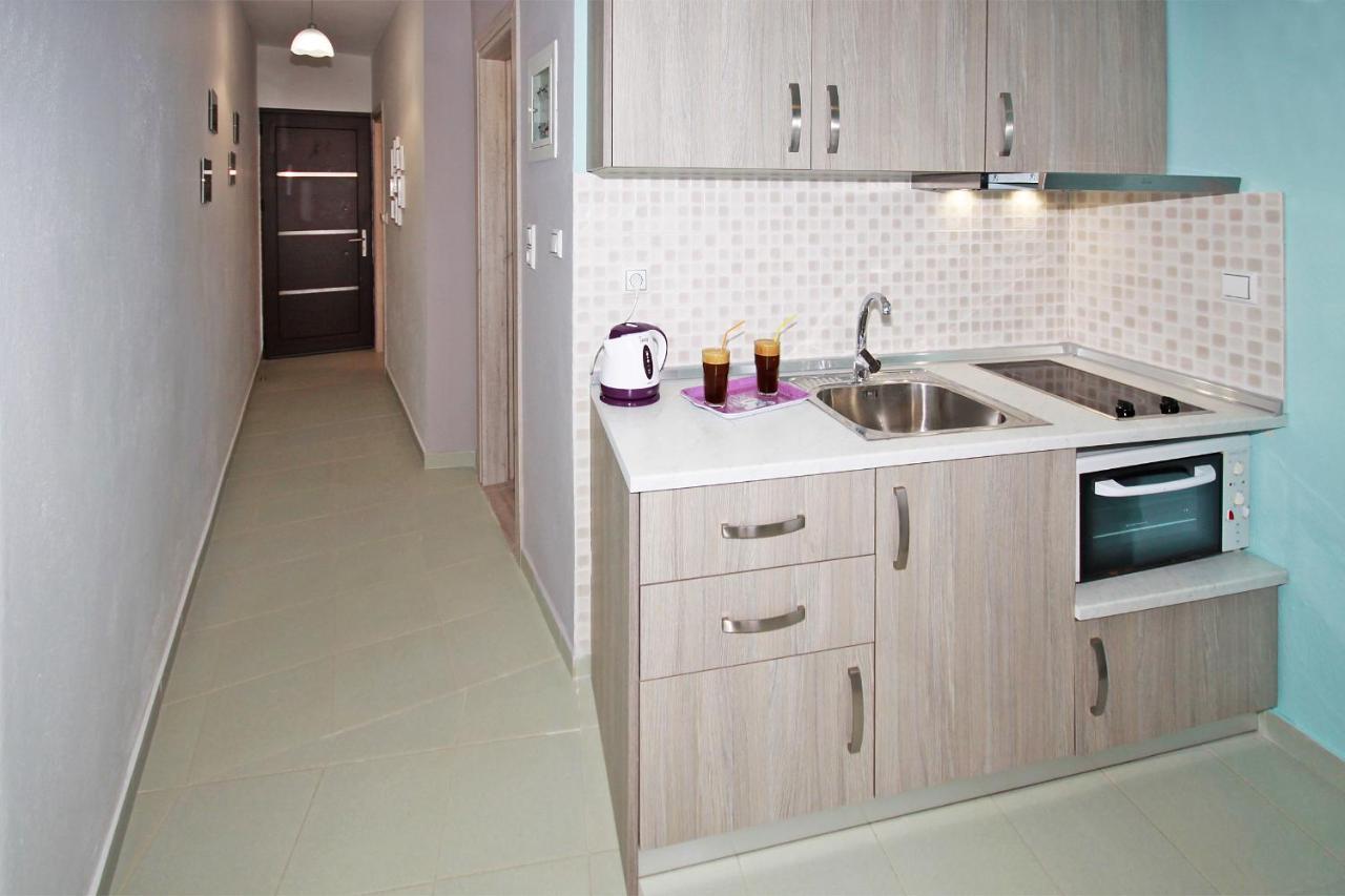 Acrothea Apartments ออร์โมส ปานากีอาส ภายนอก รูปภาพ