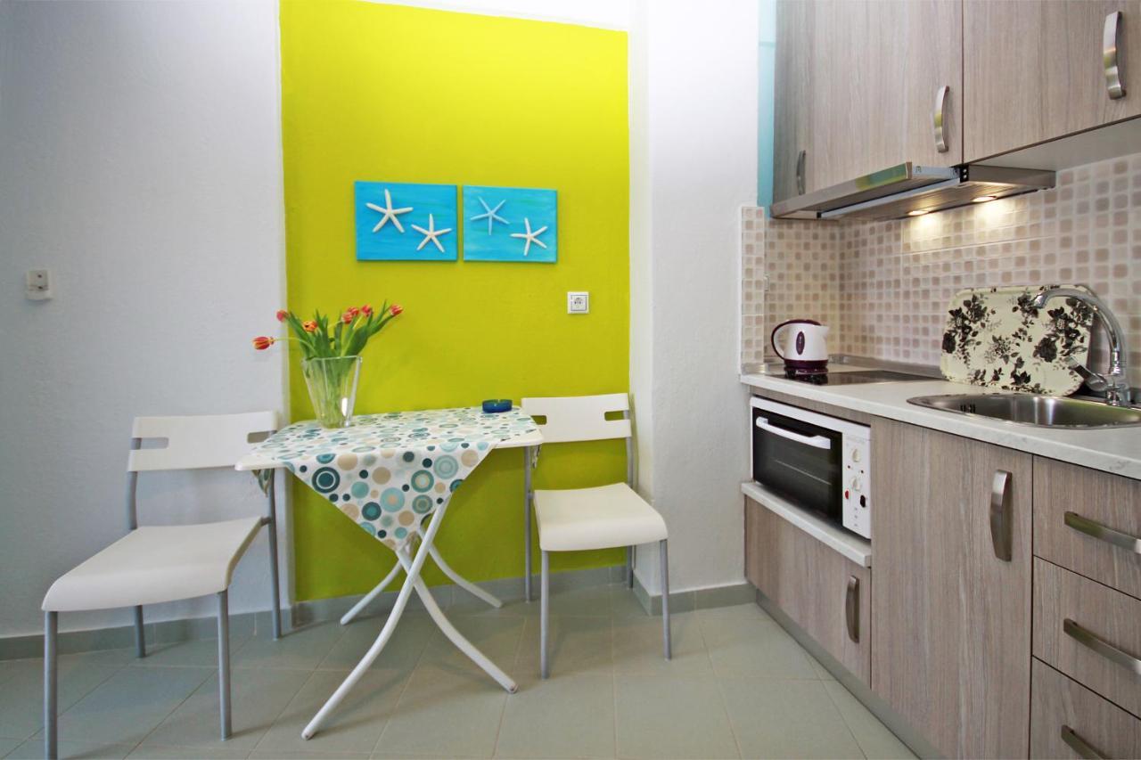 Acrothea Apartments ออร์โมส ปานากีอาส ภายนอก รูปภาพ