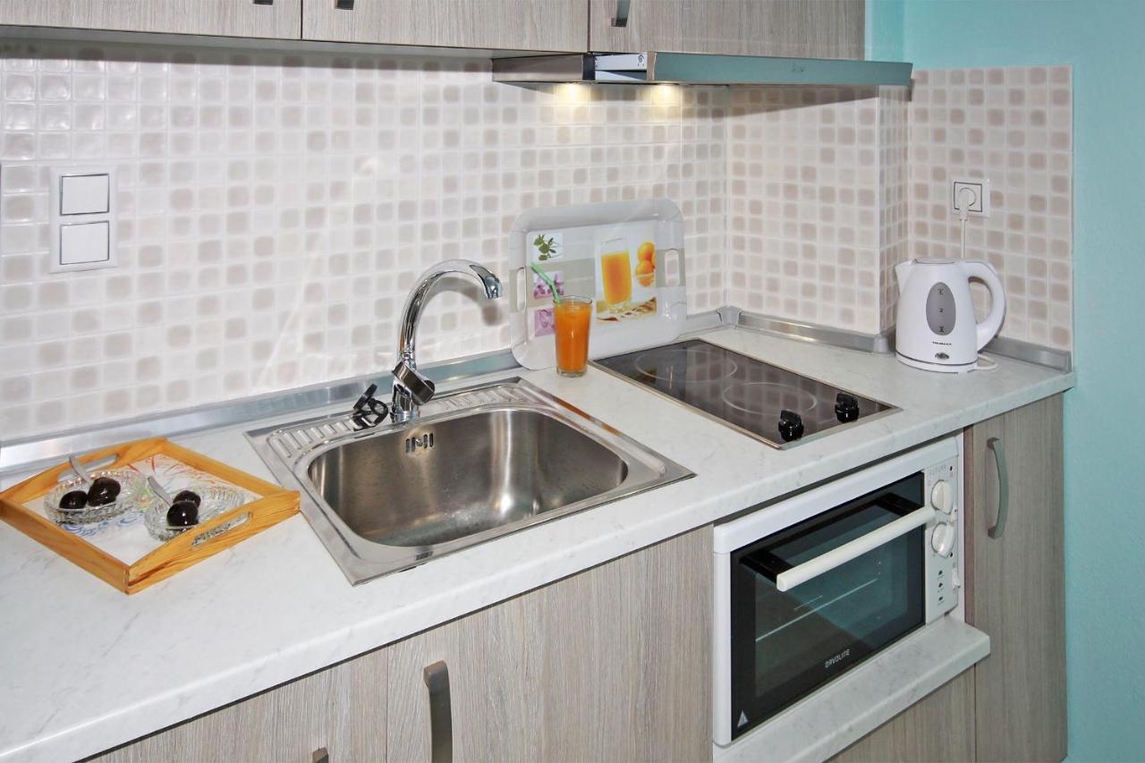 Acrothea Apartments ออร์โมส ปานากีอาส ภายนอก รูปภาพ